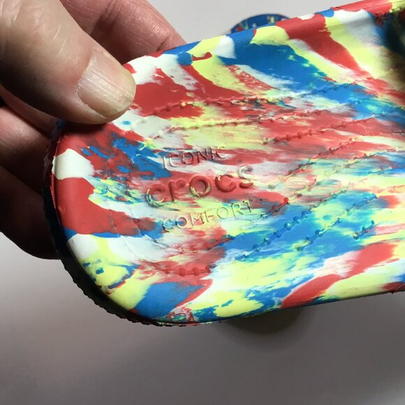 Crocs Iconic Comfort Classic Red/Yellow Marbled Slide Sandals Women's Size 8 - Picture 7 of 11